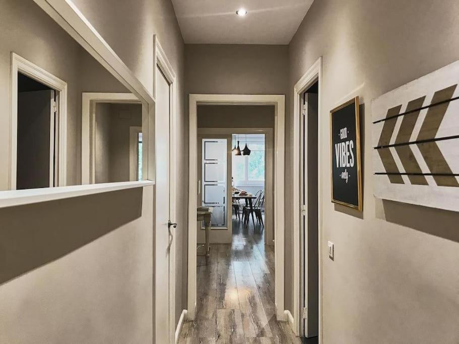Magnificent 4 Bedroom Apartment In Eixample Barcelona Eksteriør billede