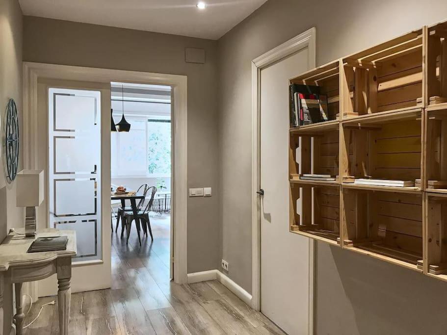 Magnificent 4 Bedroom Apartment In Eixample Barcelona Eksteriør billede