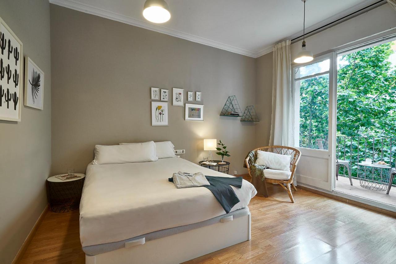 Magnificent 4 Bedroom Apartment In Eixample Barcelona Eksteriør billede